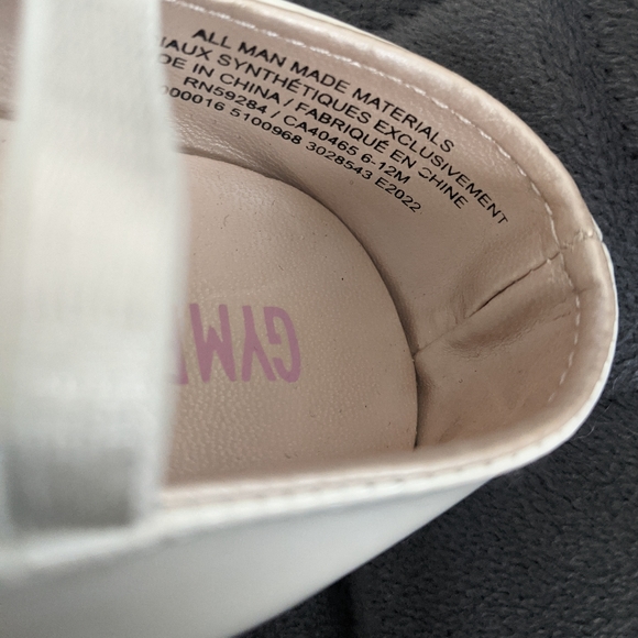 Baby Girl Embroidered Bunny Ballet Flats - Picture 5 of 5